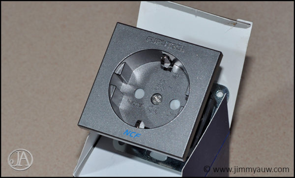 Prise Murale Shuko Furutech FT-SWS NCF R – Rhodium – Hi-Fi – Neuve